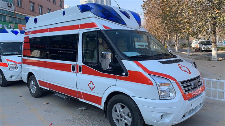 新疆120救护车出租价格